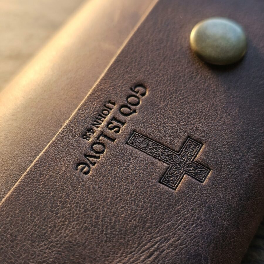 God is Love Snap Full Grain Leather Card Holder – Jordan Brown — detail 2